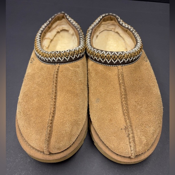 UGG Tasman Slippers Chestnut Suede Shearling Women’s Size 6 Cozy Slip On - Picture 2 of 9